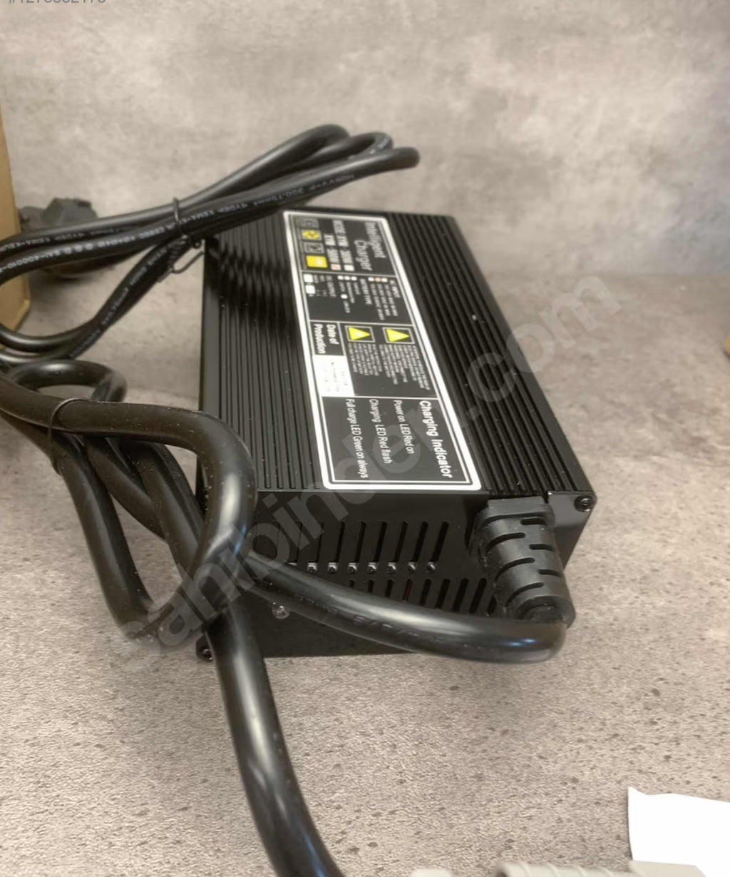 XYM500W 24v 15A LifePo4 Pil Şarj Cihazı