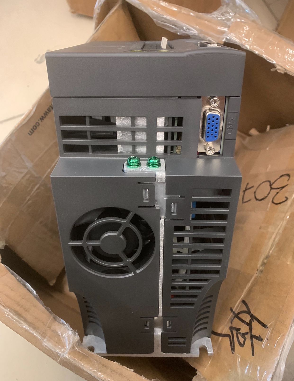 SERVO MOTOR SÜRÜCÜ DELTA ASD-A3-2023-M 110V 2kw 13.4A Sürücü