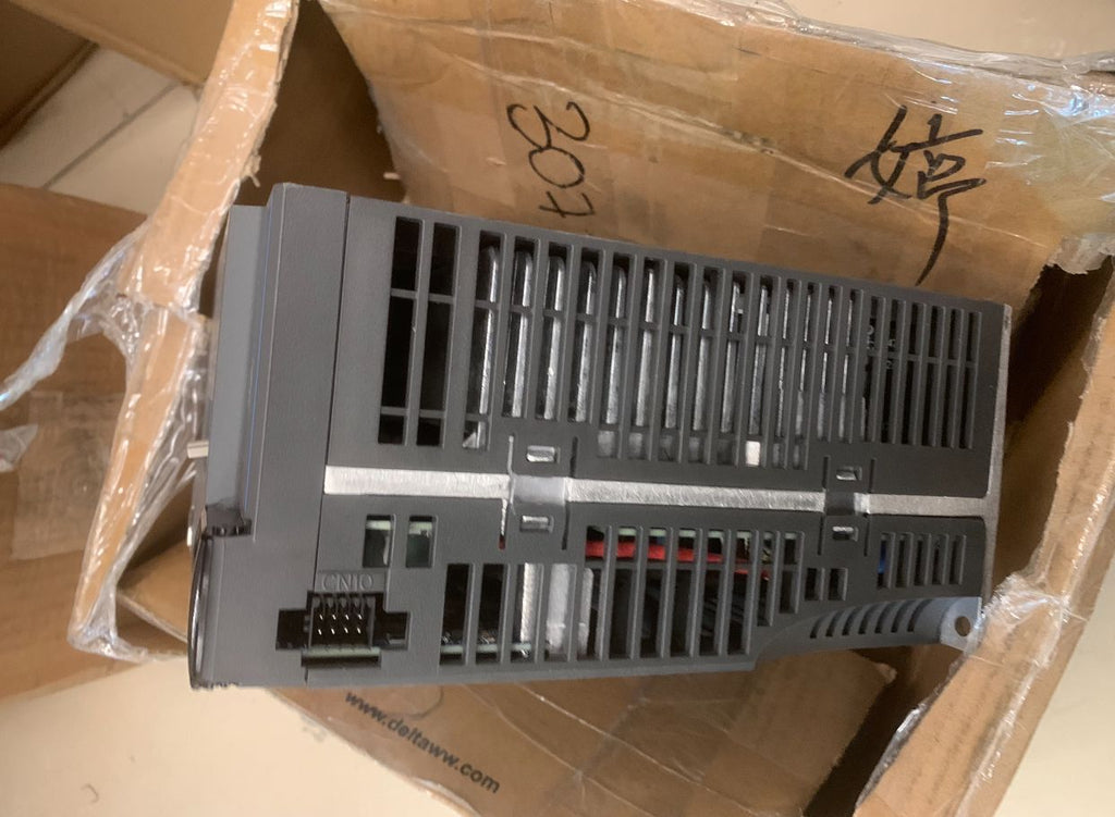 SERVO MOTOR SÜRÜCÜ DELTA ASD-A3-2023-M 110V 2kw 13.4A Sürücü