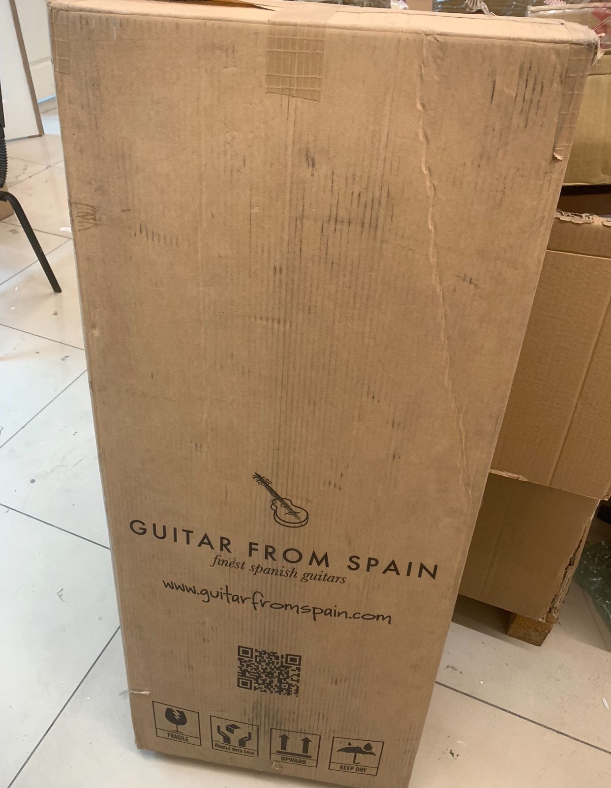 GuitarFromSpain Cibeles C200.008FG-N Fiberglas Lüx Gitar Kılıfı