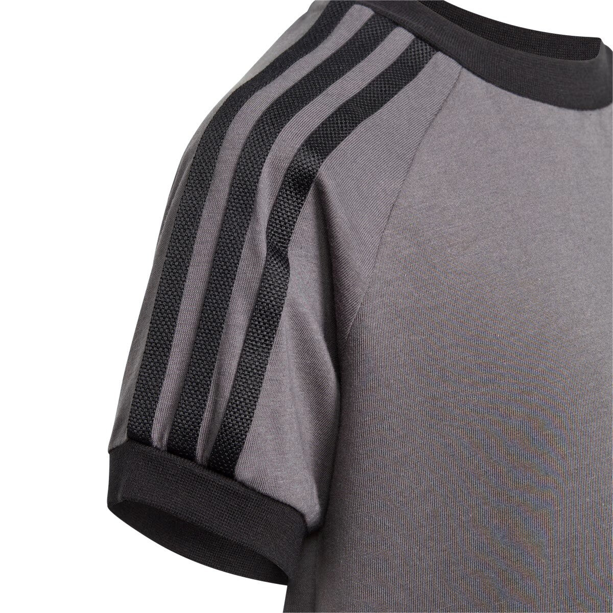 Adidas IJ5473 T-Shirt Erkek Tişört